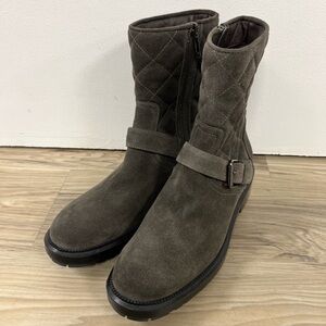 Aquatalia Leva Quilted Suede Side Zip Ankle Boot Brown Women's Size 9 NWOB